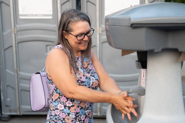 Portable Toilet Options We Offer in Fredonia, WI